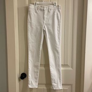 White American Eagle Outfitters Regular Jeans